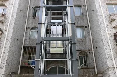 為了讓小區(qū)順利加裝5部電梯，他整理了一份“寶典”代理代辦